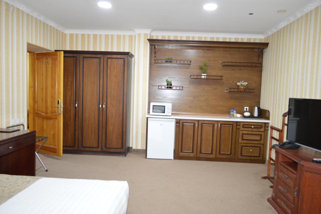 Kabir Hotel Бухара Екстериор снимка