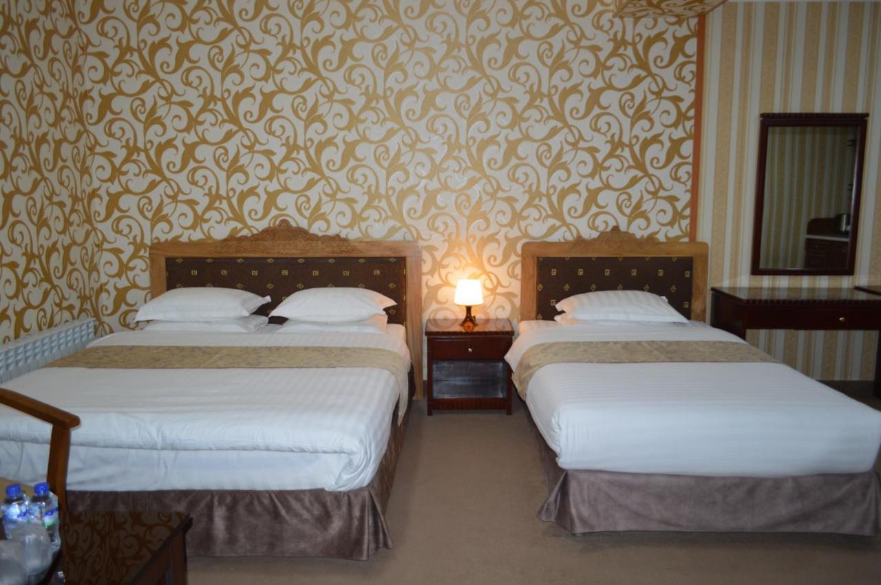 Kabir Hotel Бухара Екстериор снимка