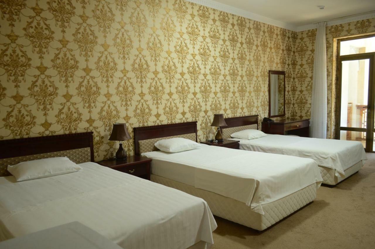 Kabir Hotel Бухара Екстериор снимка